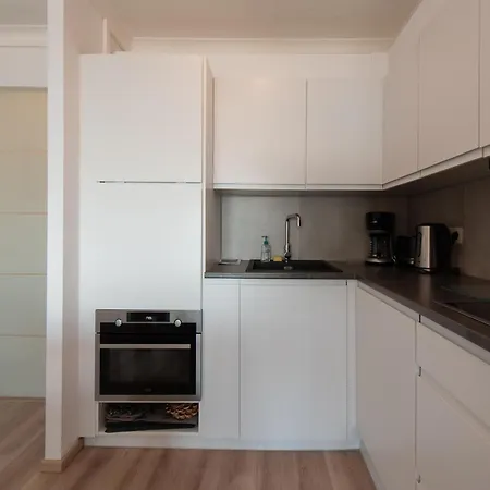 With Scenic View Apartment *