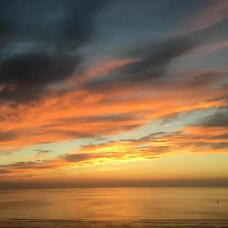 Appartamento In Mariakerke With Stunning Sea View *